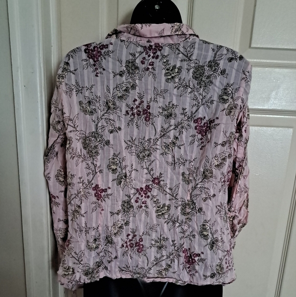 Motherhood button up blouse size medium 5/$25 - Picture 3 of 4